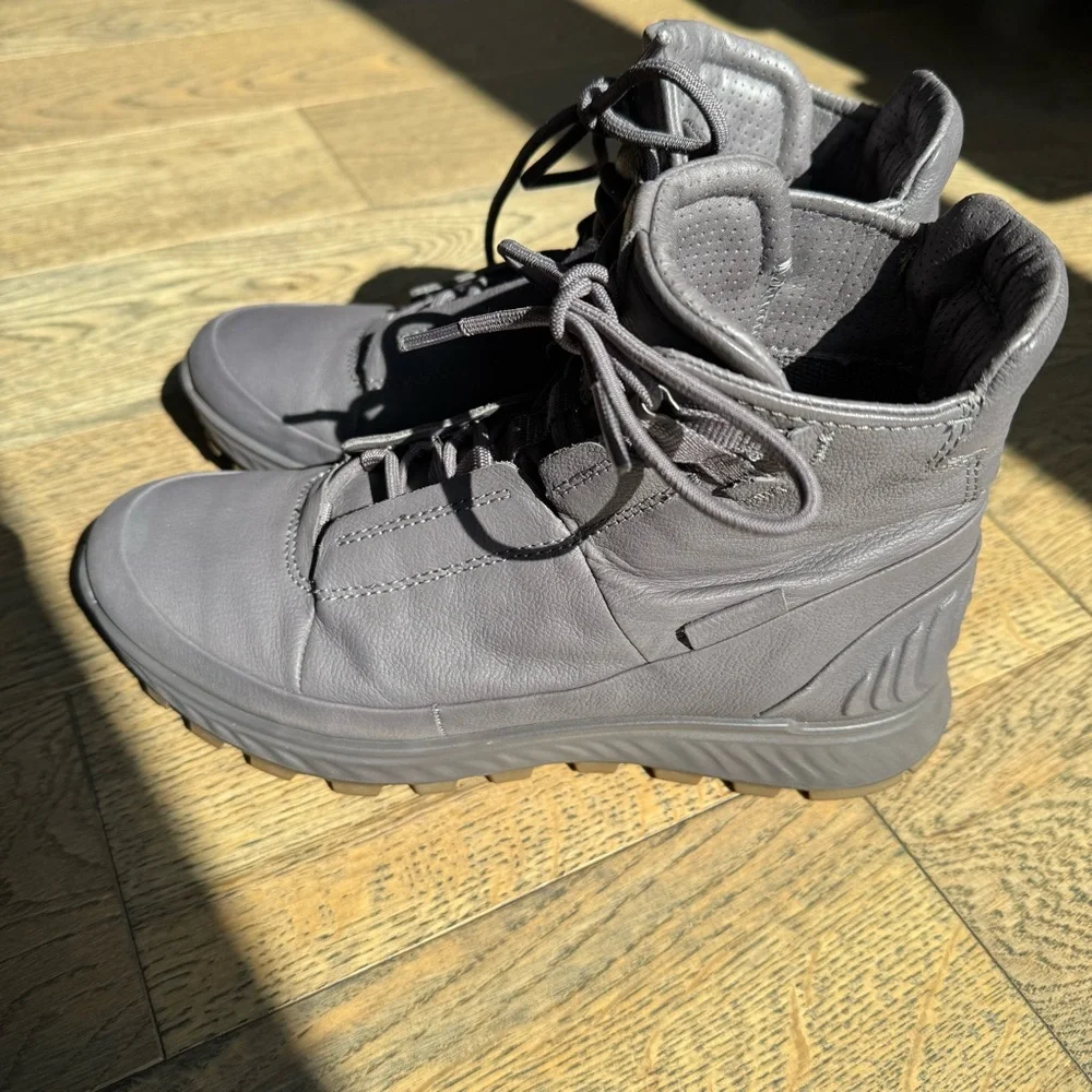 NWOT ECCO EXOSTRIKE Women’s Low Boot - Picture 13 of 14